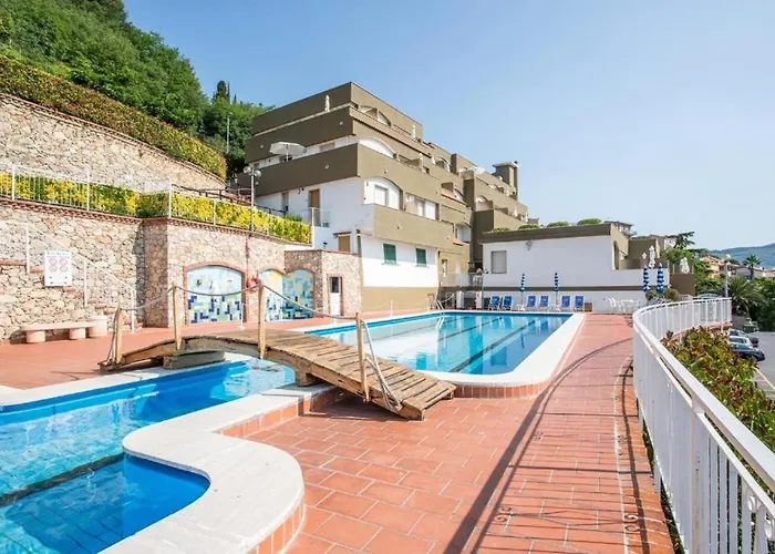 شقة Pool & Seaview