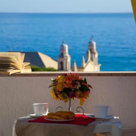 Pool & Seaview *