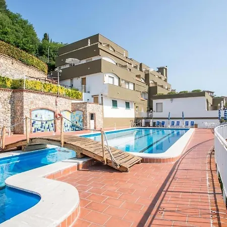 Apartment Pool & Seaview