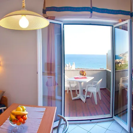 Apartment Pool & Seaview *