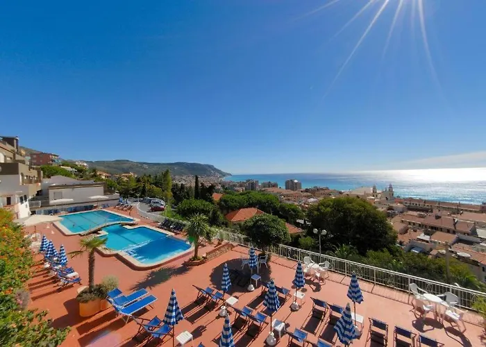 아파트 Pool & Seaview